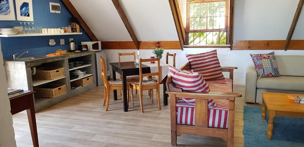 Hemel En Aarde Village Accommodation Херманус Экстерьер фото