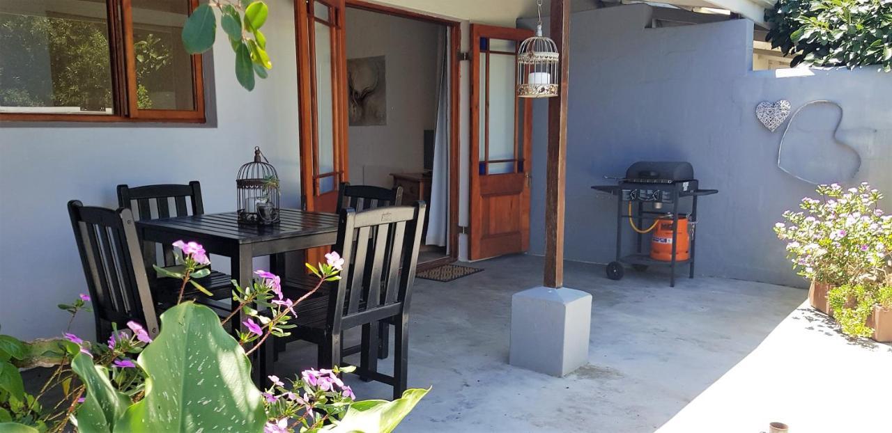 Hemel En Aarde Village Accommodation Херманус Экстерьер фото